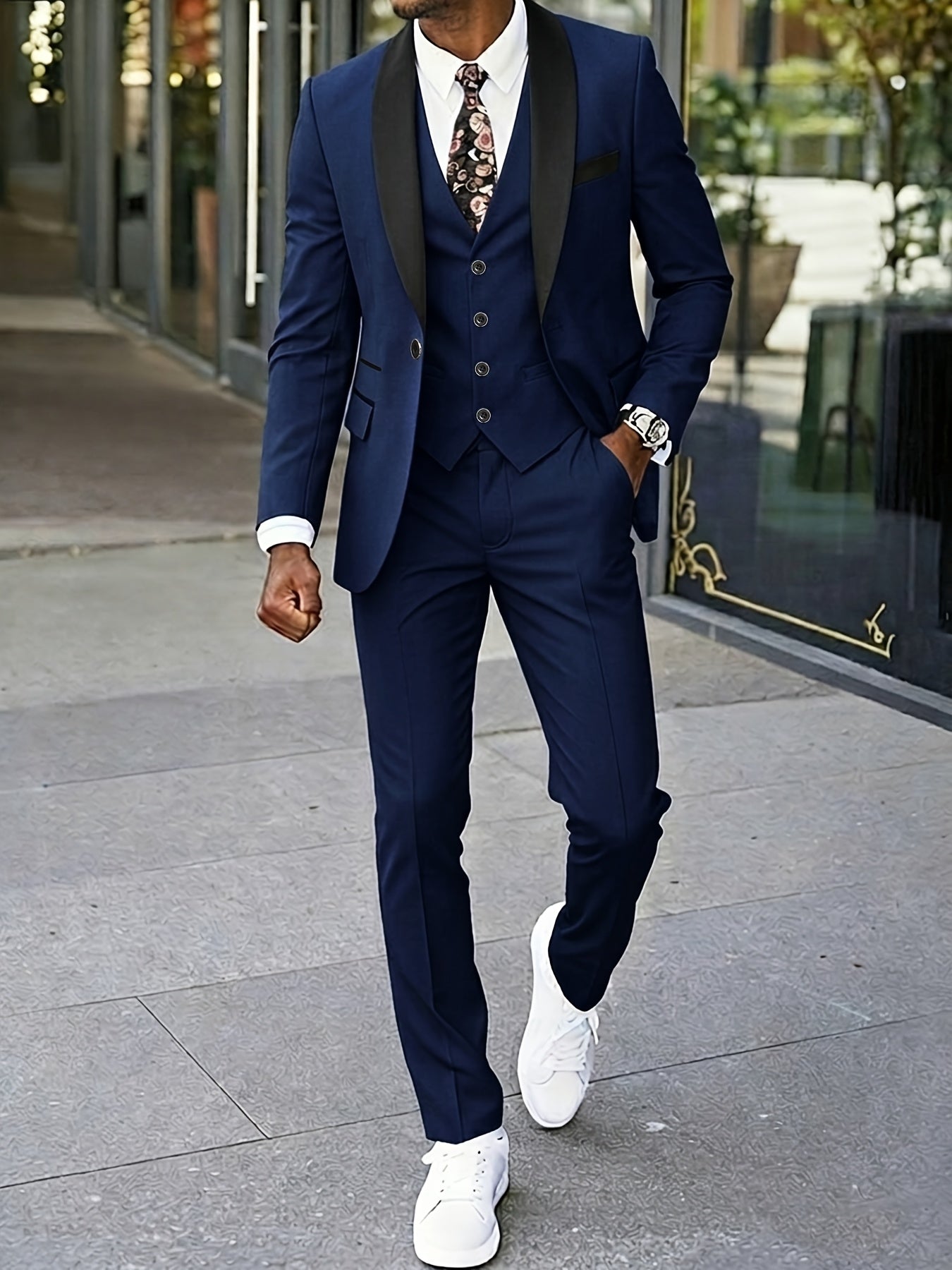 Men's Three-Piece Suit Tailored Fit Modern Style