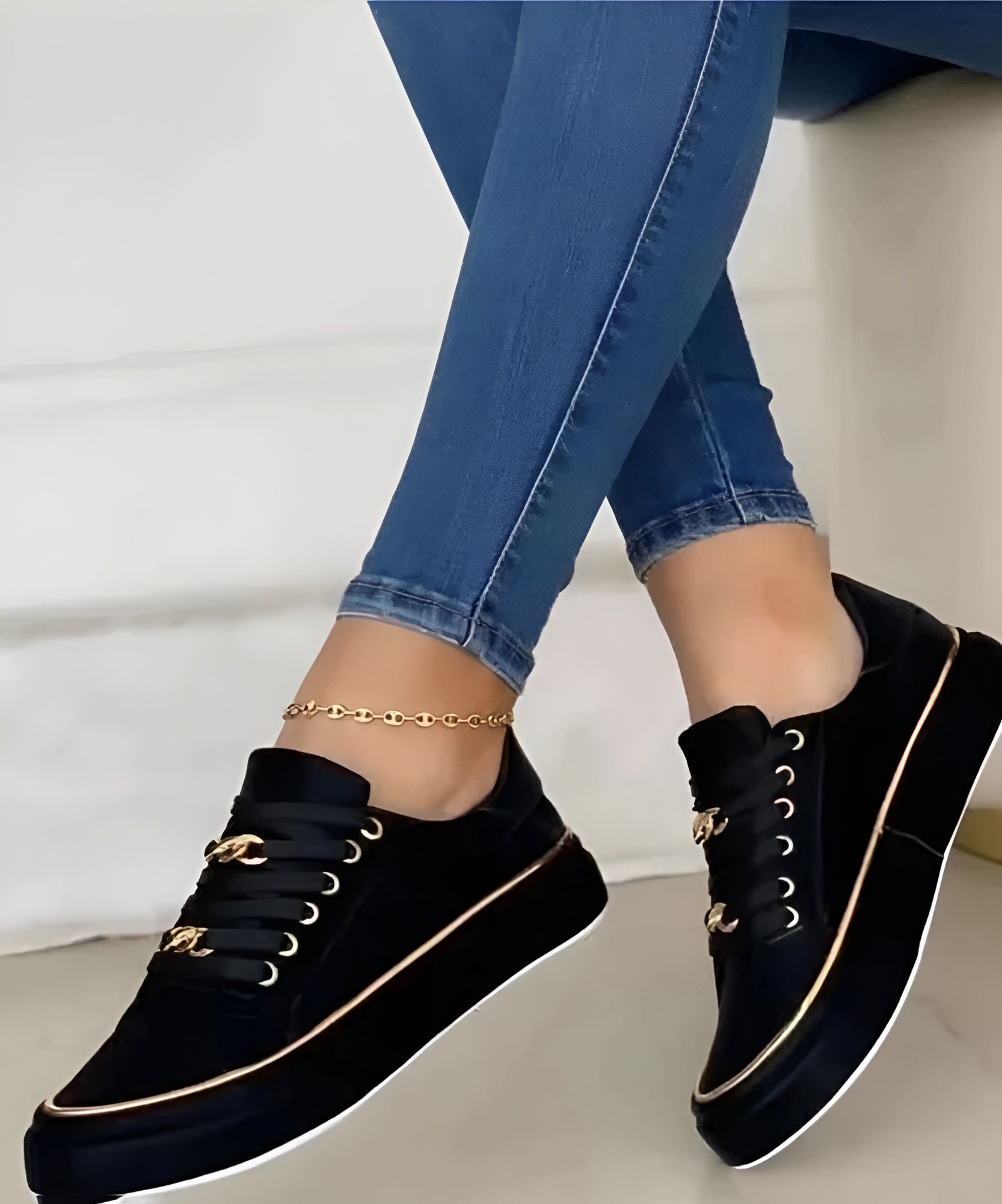 Ava | Women's Sneakers with Orthopedic Support 1