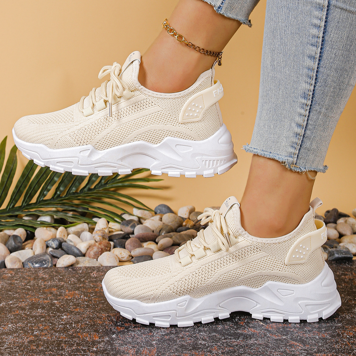 Mia | Women's Best Walking Shoes with Arch Support 0