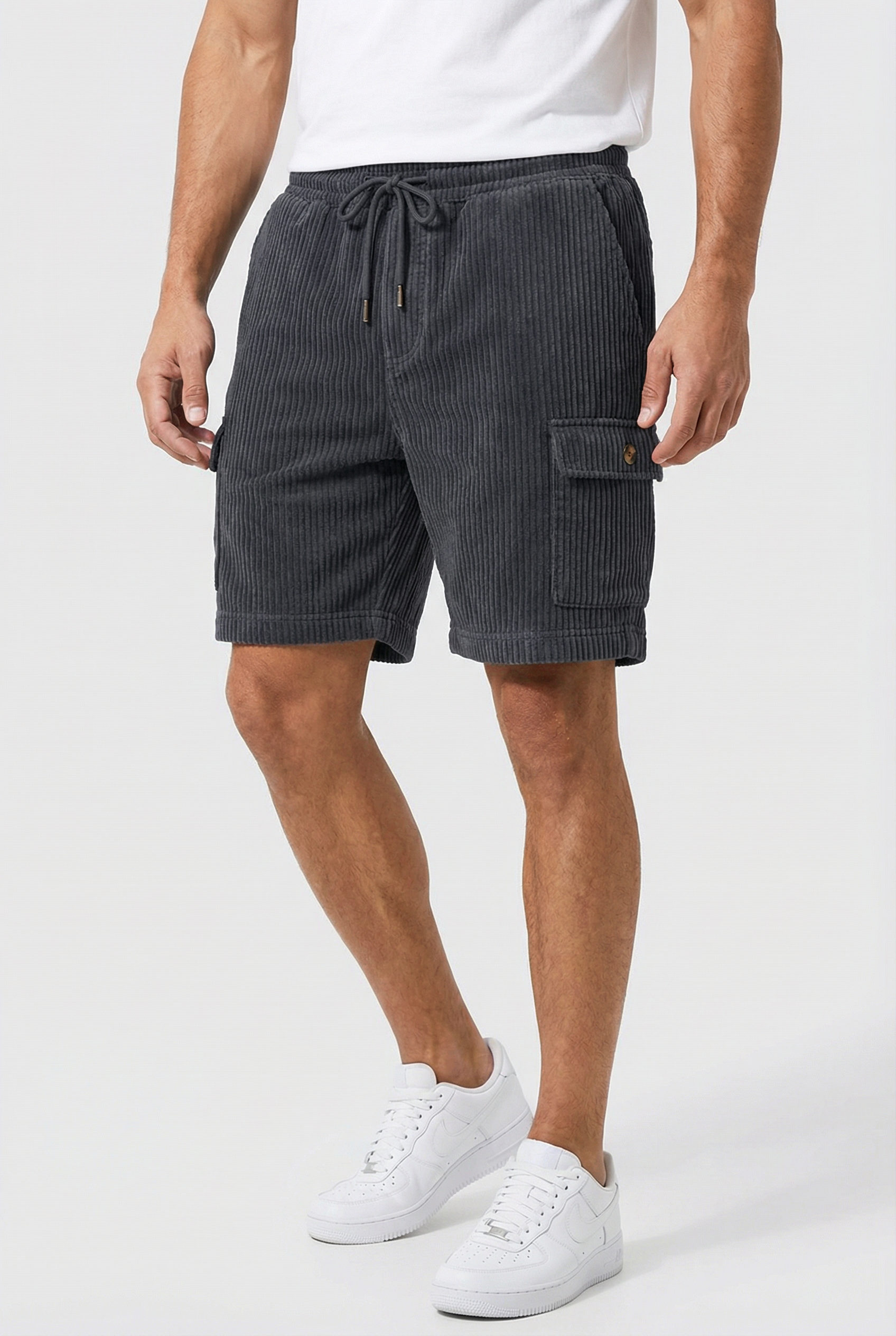Men's Shorts Casual With Tooling Detailing