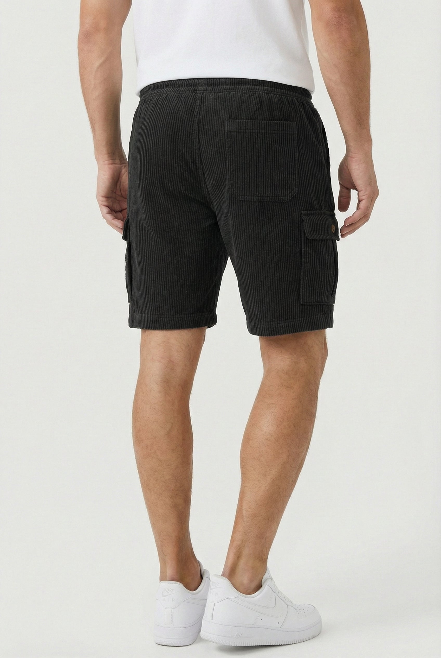 Men's Shorts Casual With Tooling Detailing