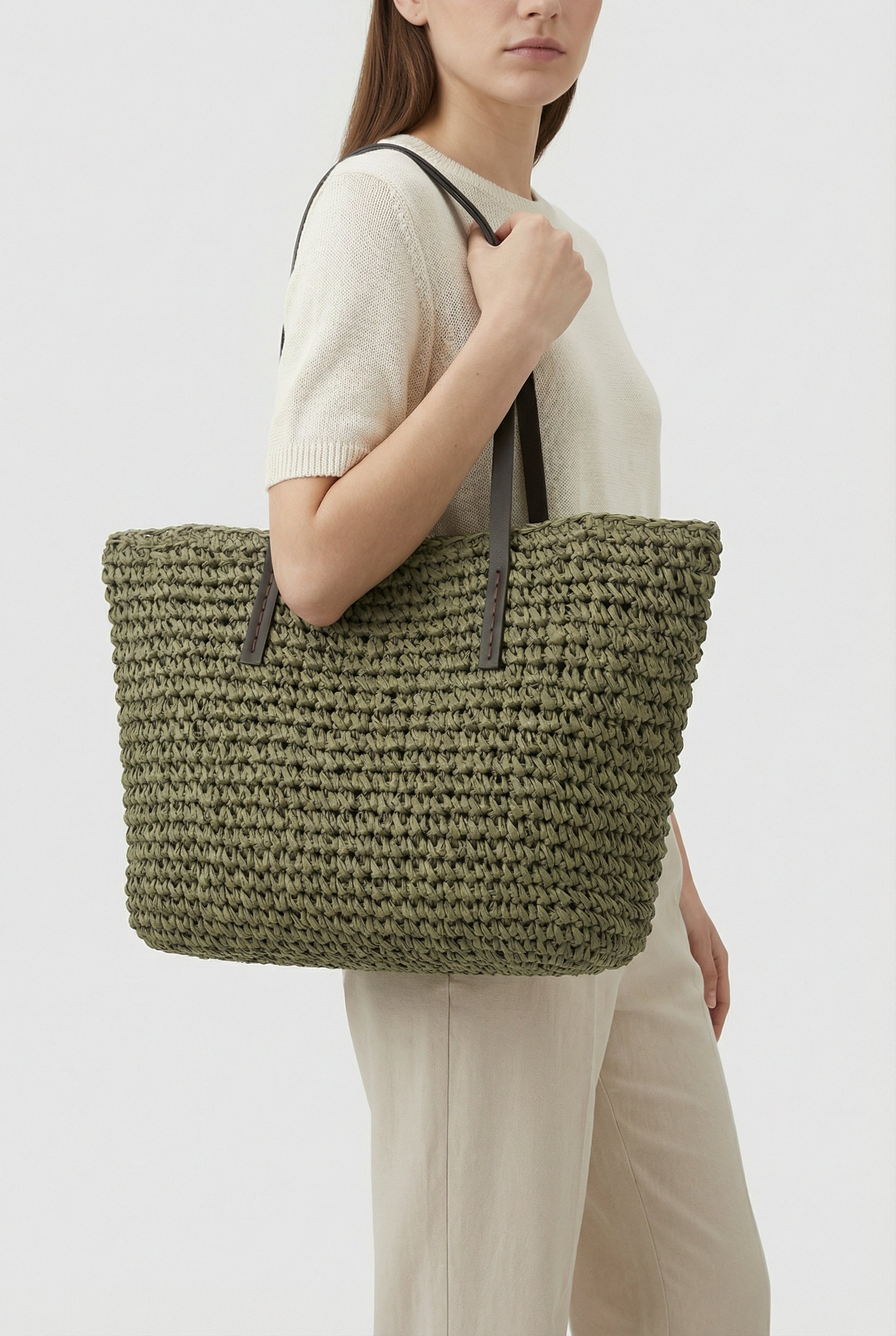 Women Tote Bag Woven Fabric Lightweight Spacious Eco-Friendly Design for Beach or Daily Use
