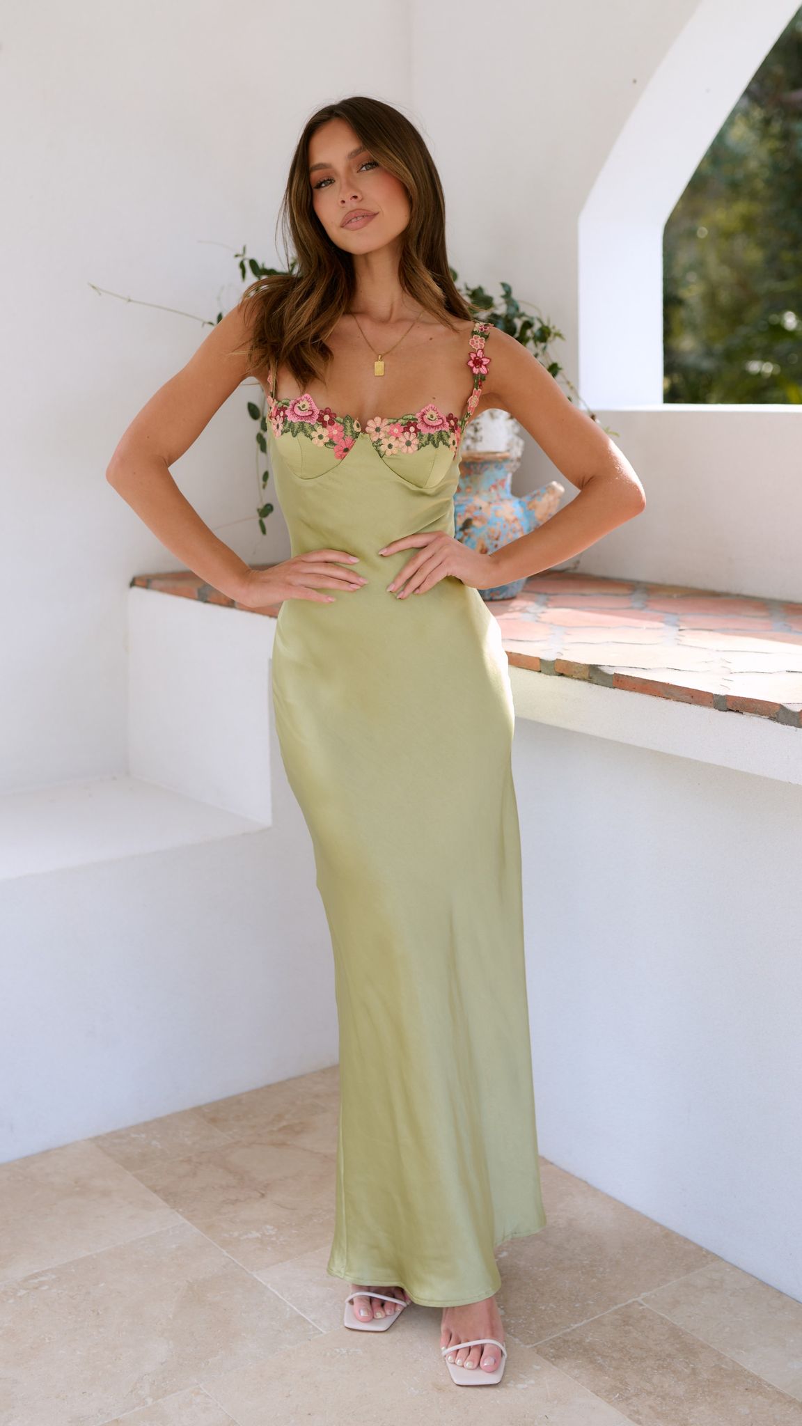 Women's Maxi Sun Dress Floral Bodice Embroidered Sleeveless Summer Casual