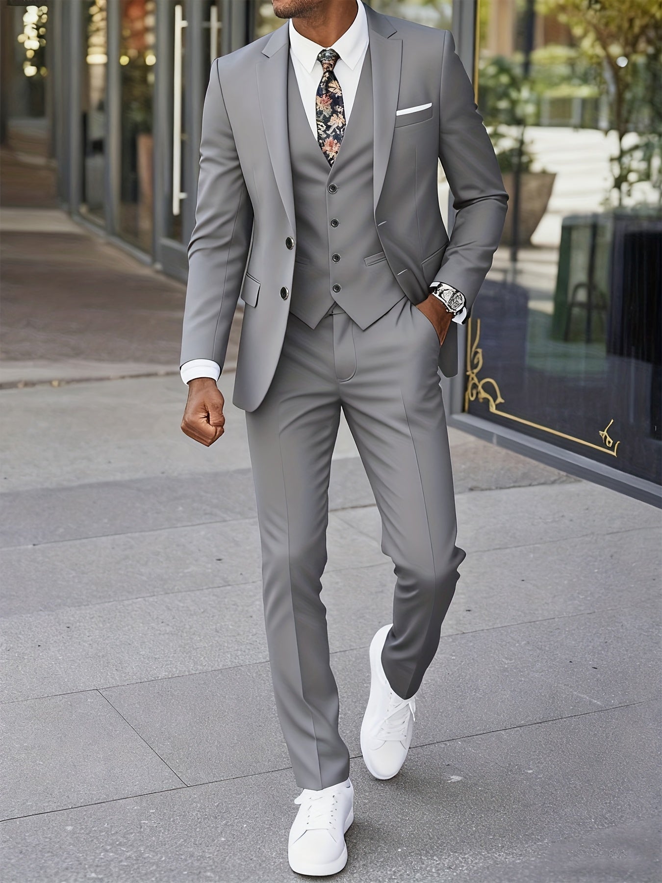 Men's Three-Piece Suit Tailored Fit Modern Style