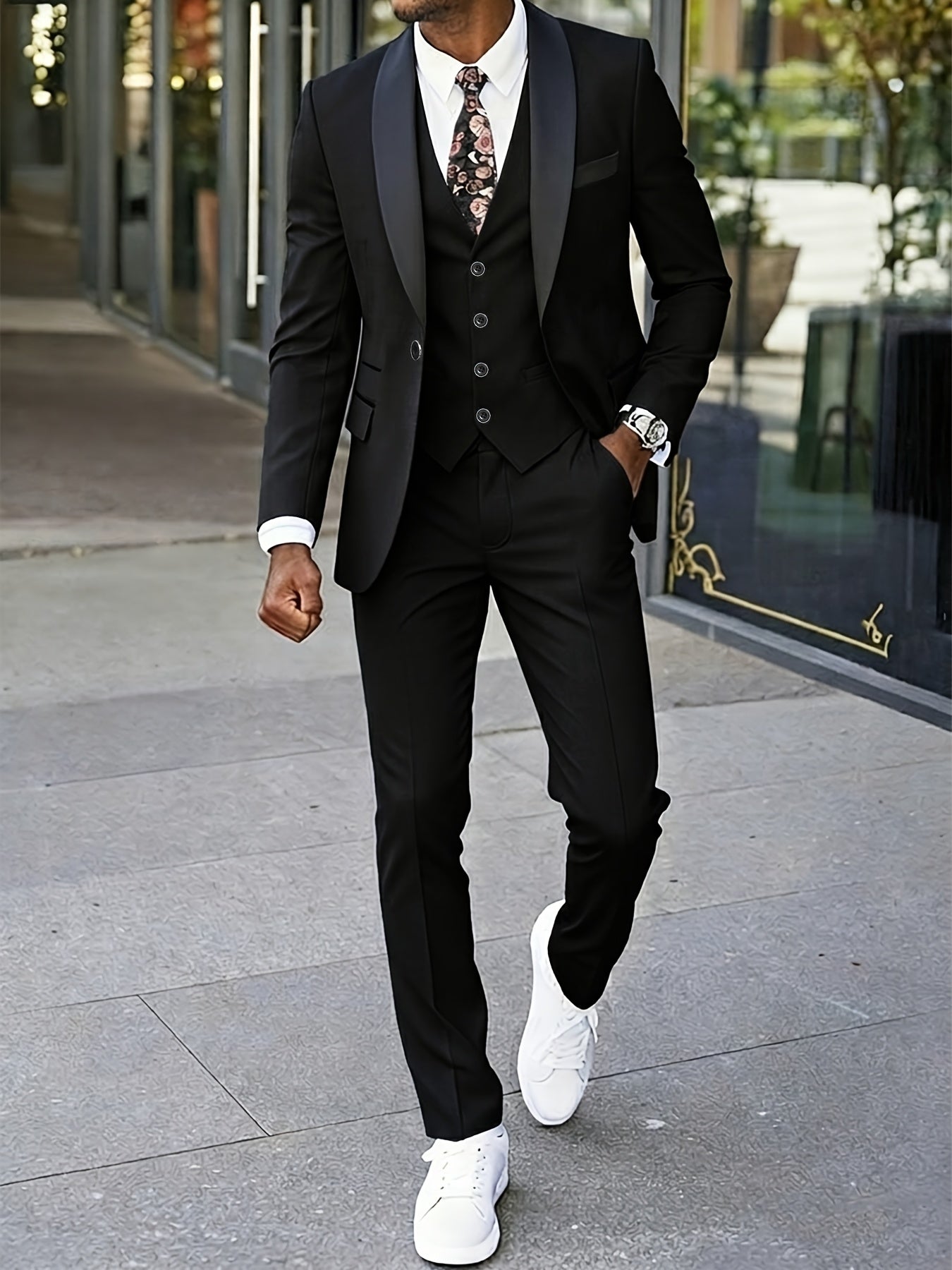 Men's Three-Piece Suit Tailored Fit Modern Style