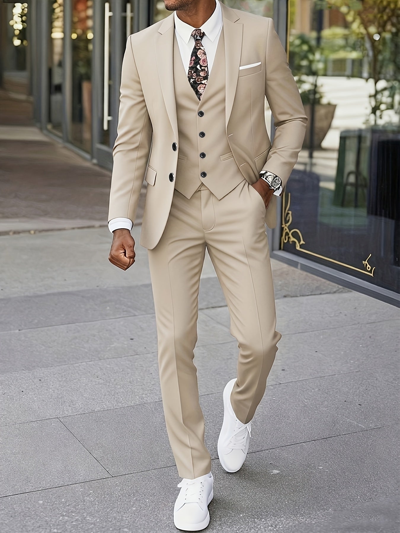 Men's Three-Piece Suit Tailored Fit Modern Style