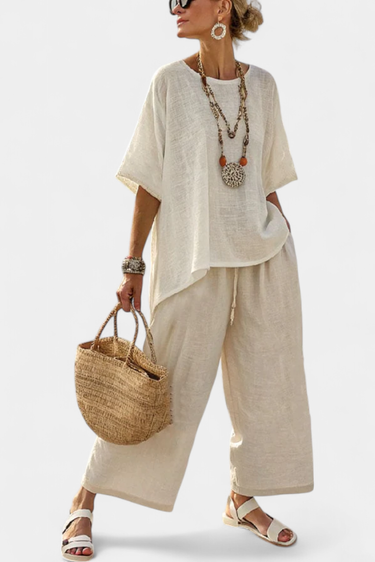 Diana | Women's Minimalist Blouse & Wide-Leg Pants Set 0