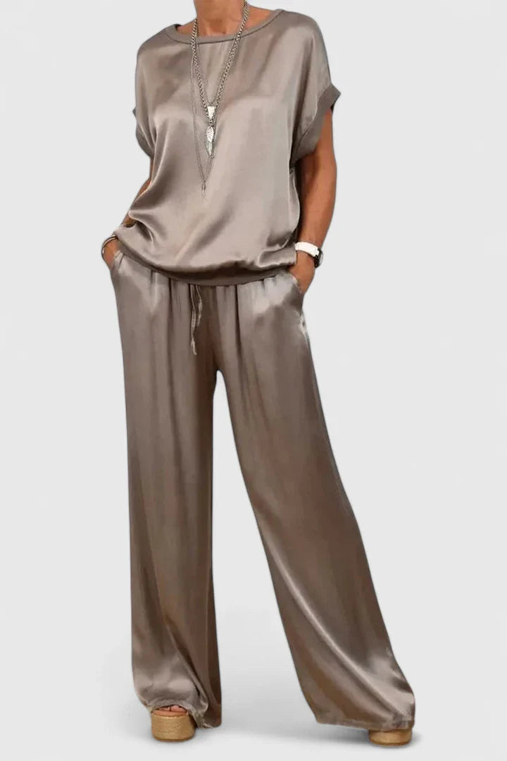 Jasmine | Women's Loungewear Two-Piece Set 1