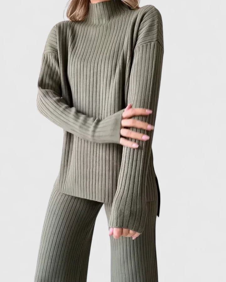 Mia | Women's Loungewear Two-Piece Set with Slit Design 3