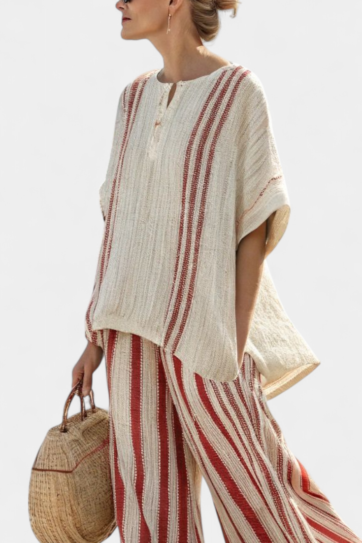 Mia | Women's Textured Two-Piece Set with Stripes 2