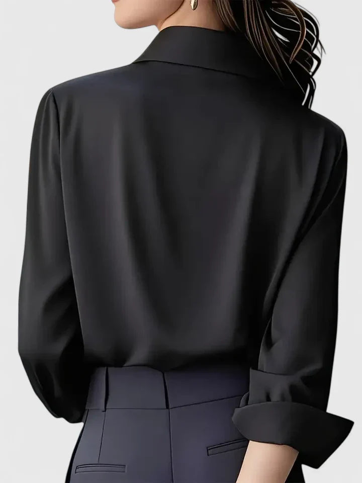 Women's Elegant Top with Button Closure and Relaxed Sleeves 3