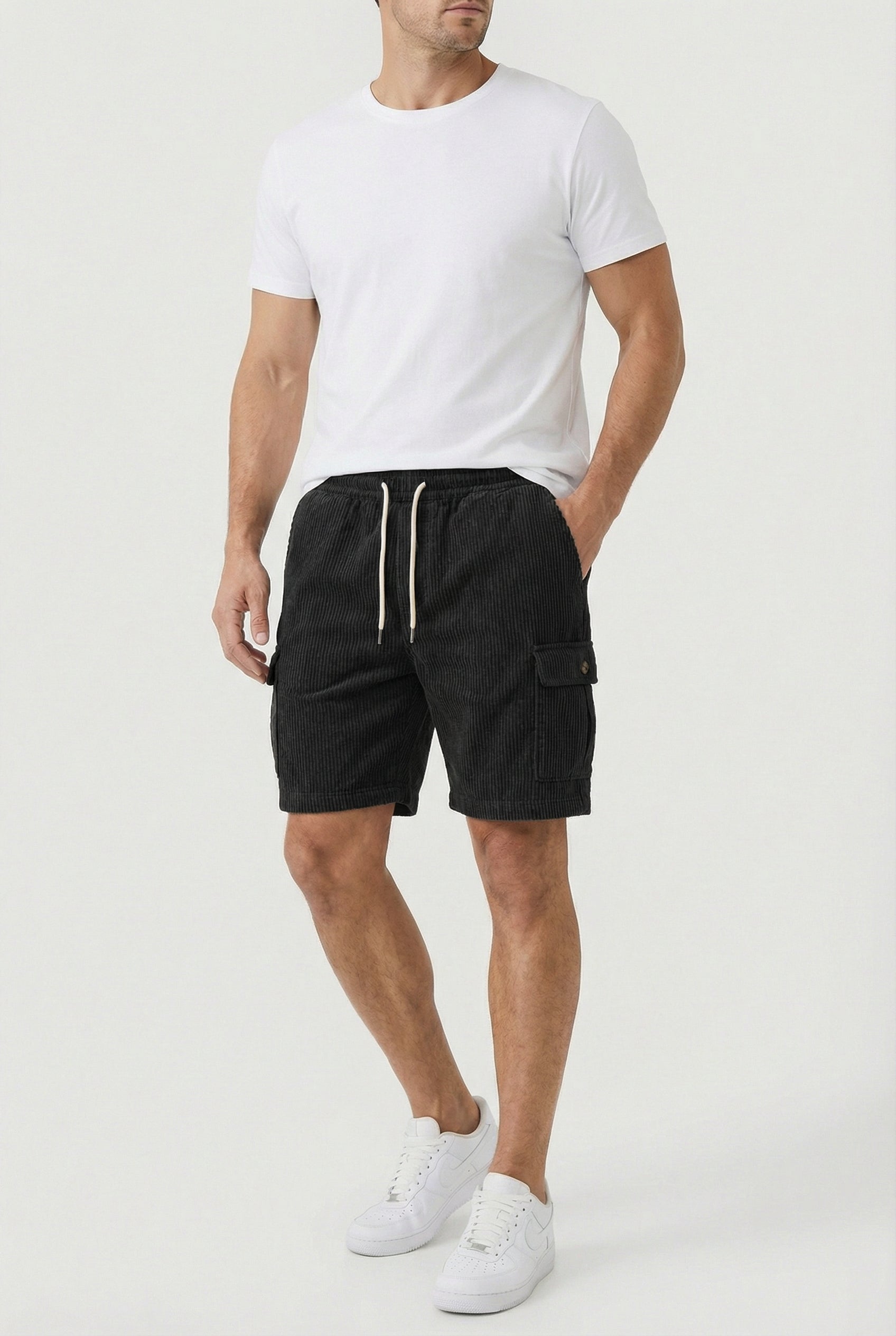 Men's Shorts Casual With Tooling Detailing